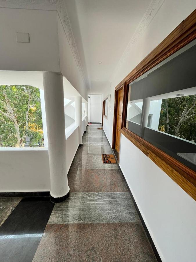 Anand Beach Guesthouse By Moonrocks Mahabalipuram Exterior photo