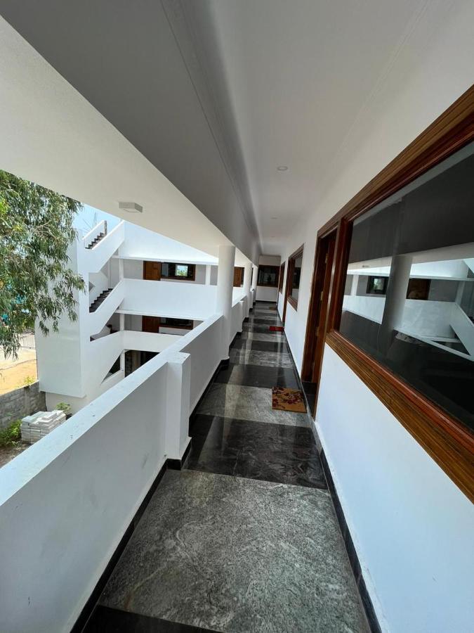 Anand Beach Guesthouse By Moonrocks Mahabalipuram Exterior photo