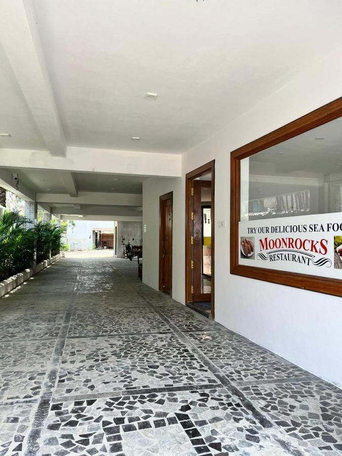 Anand Beach Guesthouse By Moonrocks Mahabalipuram Exterior photo